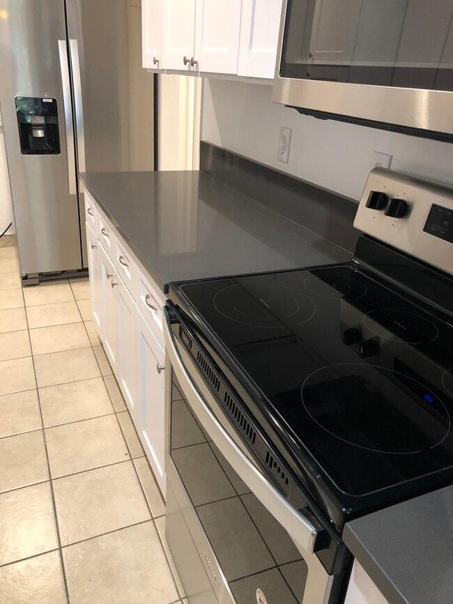 Photo - 5650 Sumner Way Unit Apartment for rent