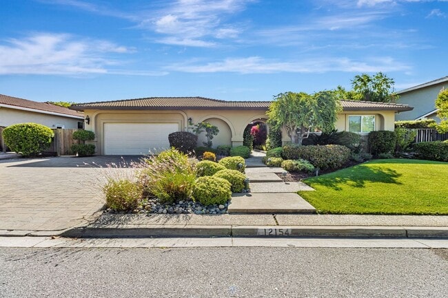 Spacious Saratoga Home with Great Outdoor ... - Spacious Saratoga Home with Great Outdoor ...