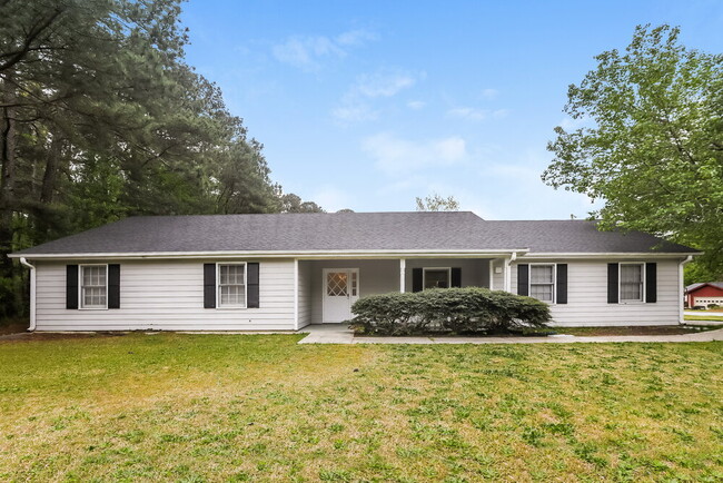 Building Photo - 3568 Fernbrook Dr