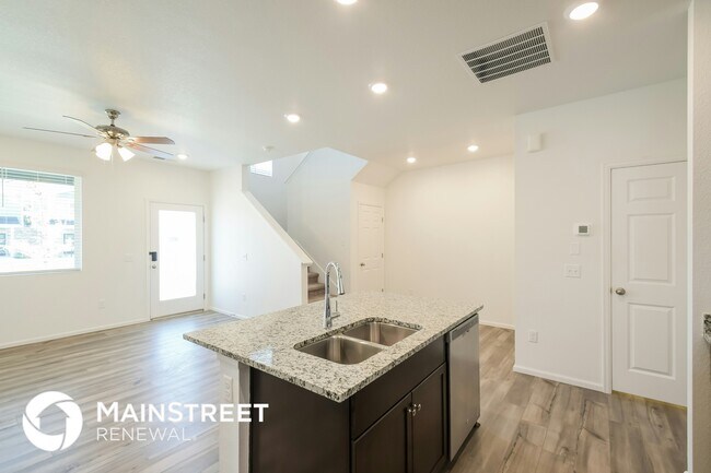 Photo - 12289 Creamery St