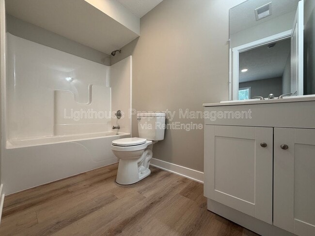 Photo - 310 Allen Ave