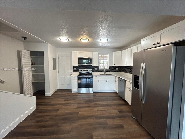 Photo - 1450 NE 151st St