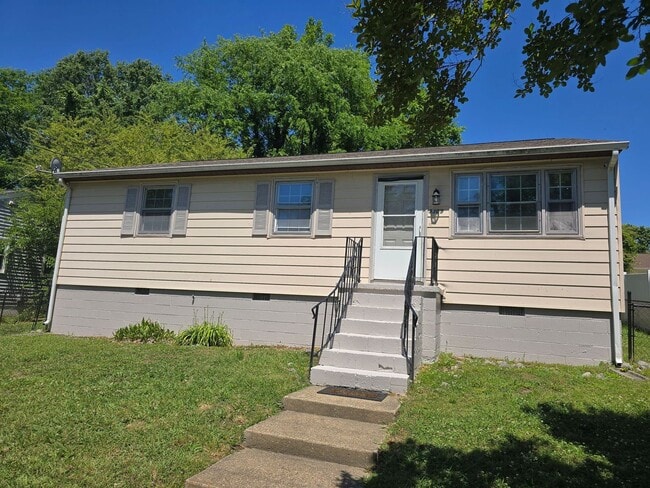 Building Photo - 3 bedroom in Hopewell