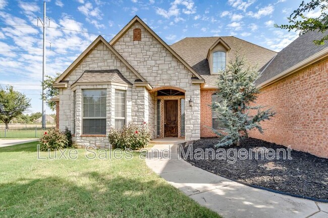 Photo - 3341 Heritage Green Cir