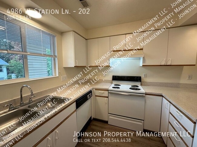 Photo - 4986 W Station Ln Unit 202