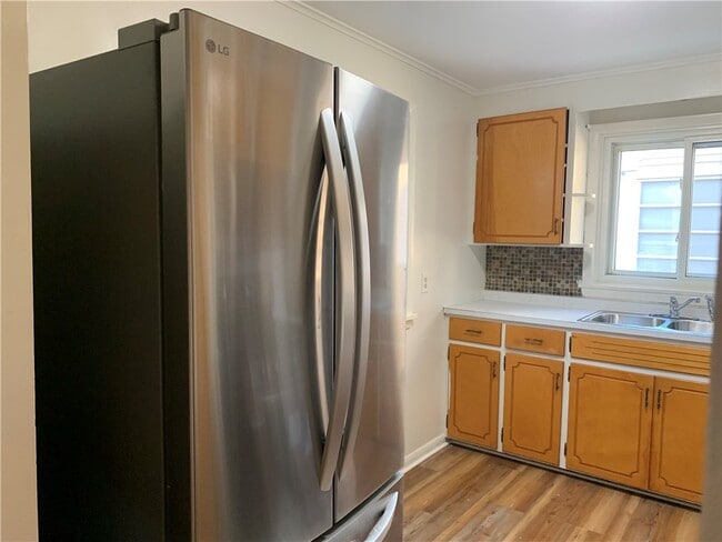 Photo - 80 Abington Rd