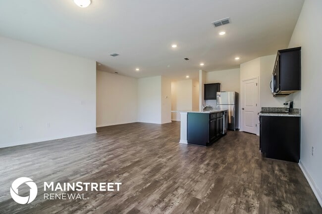 Photo - 3022 Neverland Dr