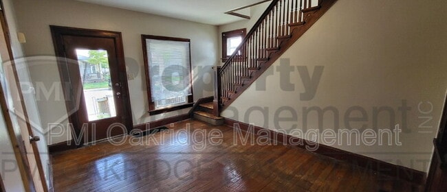 Photo - 829 Camp St