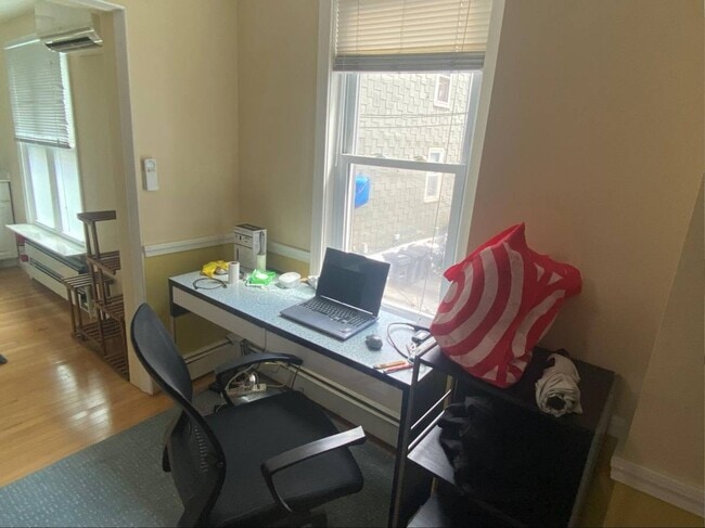 Photo - 10 Fulkerson St