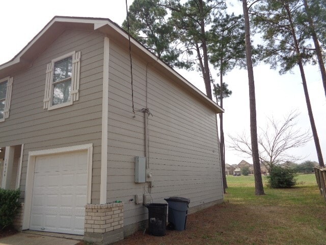 Photo - 16746 Fallen Timbers Dr
