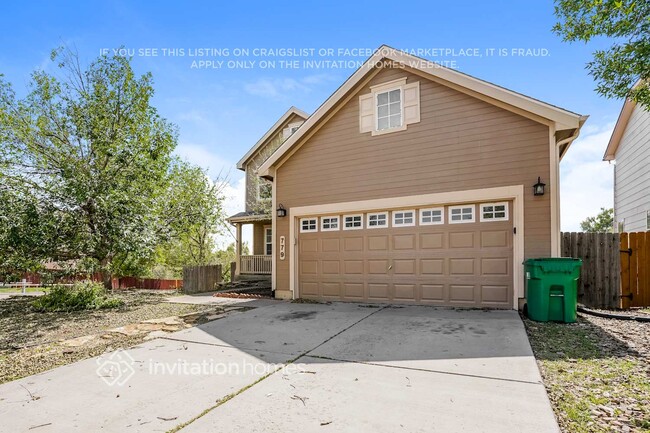 779 Ridgebury Pl