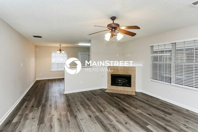 3 Bedroom Pet-Friendly Home in Cordova, TN with Main Street Renewal