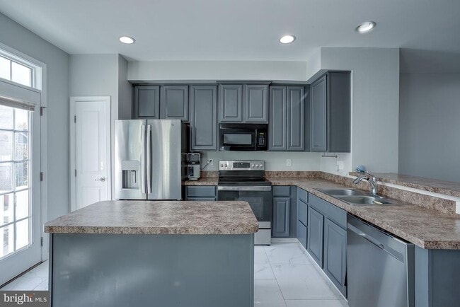 Photo - 14 Tylers Ct