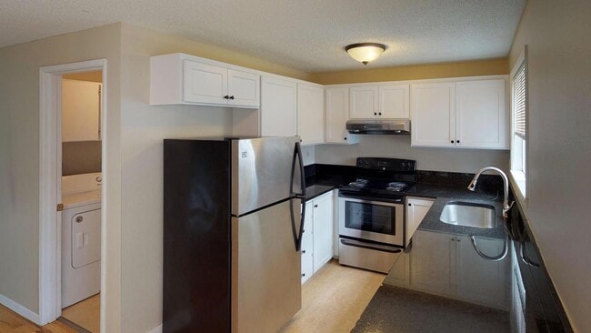 Photo - 3535 N Borthwick Ave