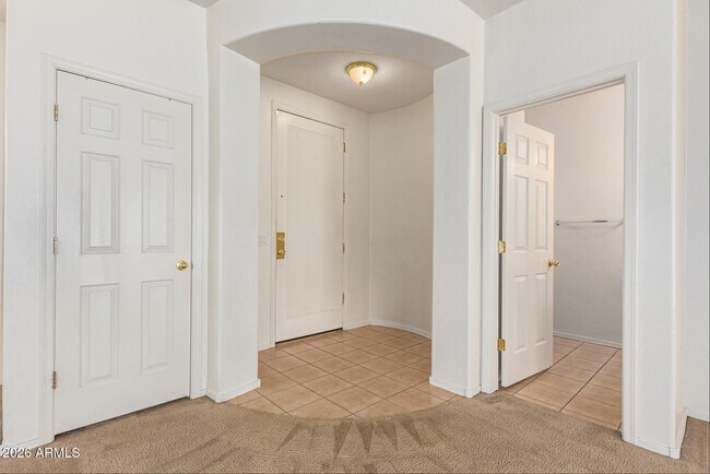 Photo - 513 W Beautiful Ln