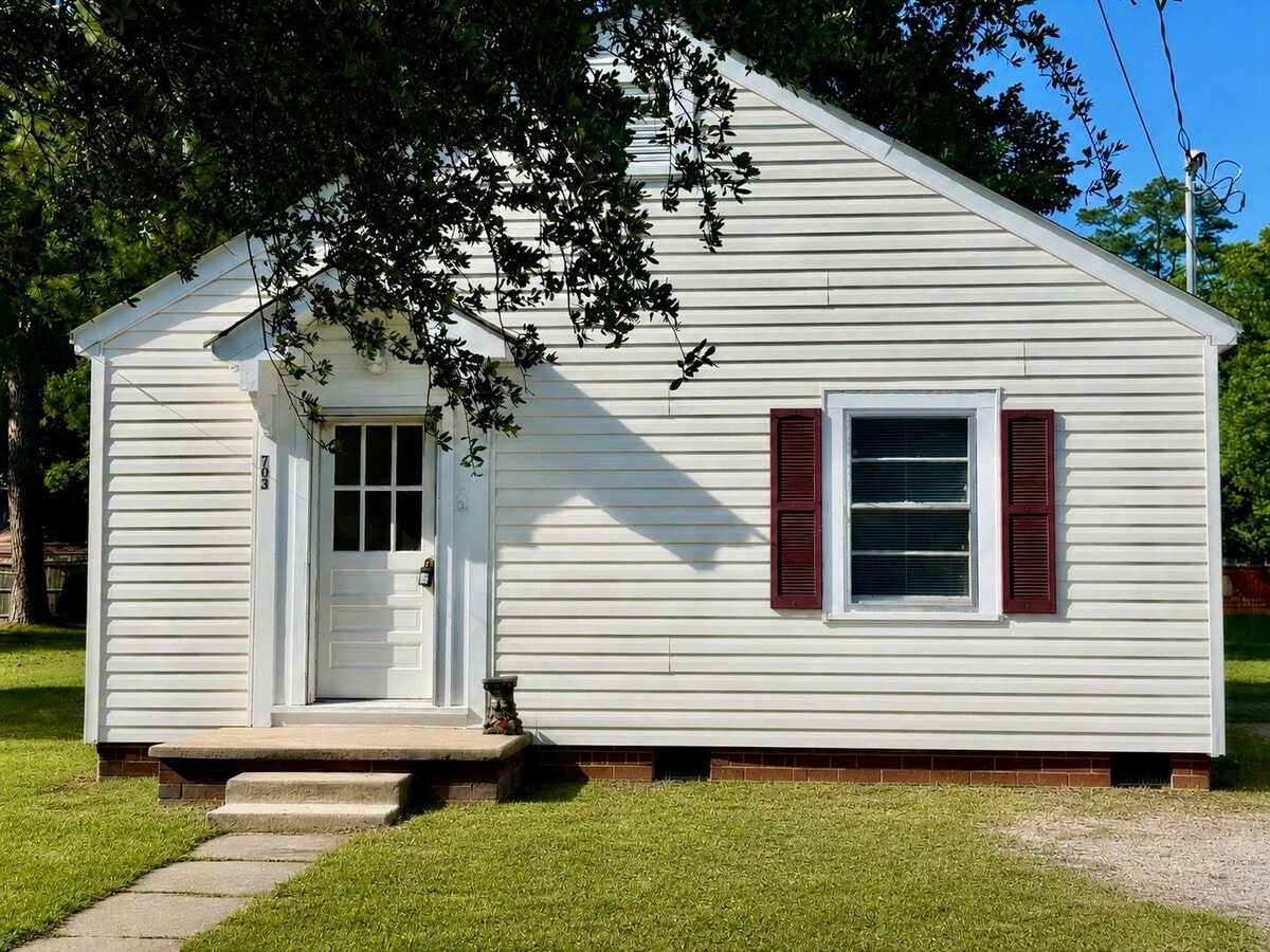 Elizabethtown rental coming soon! - Elizabethtown rental coming soon!