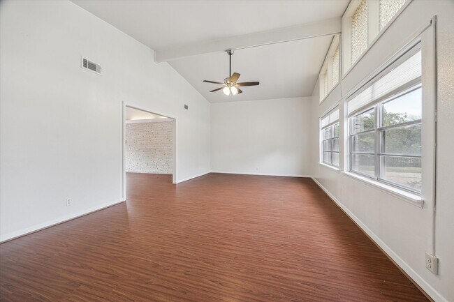 Photo - 3310 Longfield Cir