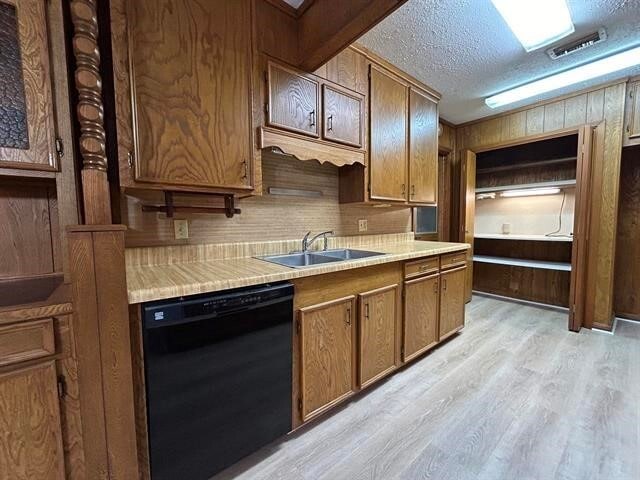 Photo - 270 Ferndale Ln