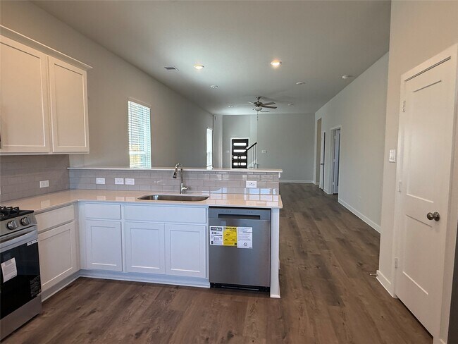 Photo - 12510 Costal Bnd Wy