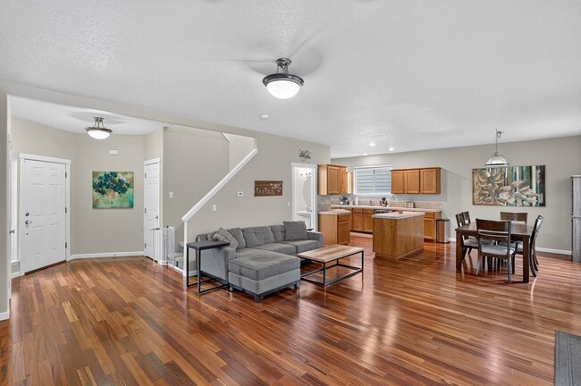 Photo - 3 Bedroom/2.5 Bath + Bonus Room & Outdoor living