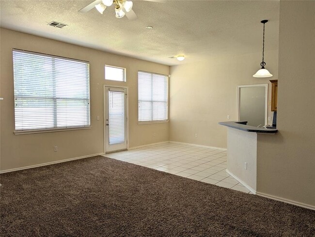 Photo - 2604 Southern Hills Dr