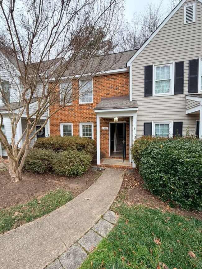 Building Photo - 2516 Straw Bridge Chase W, Henrico, VA 23233