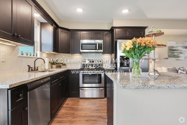 Building Photo - Come See How Great Living at Serrano Townh... Rental
