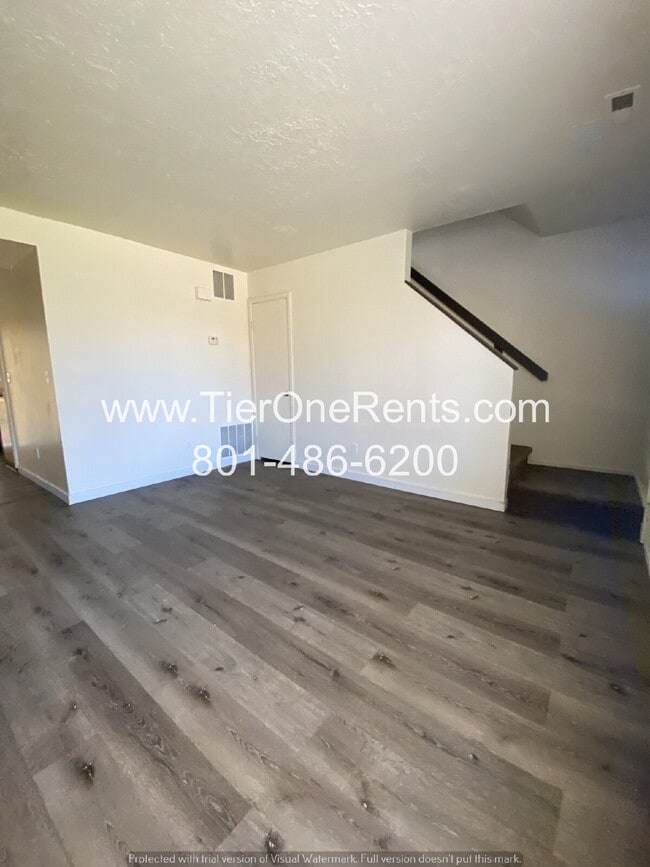 Photo - NO DEPOSIT option available for qualified renters!