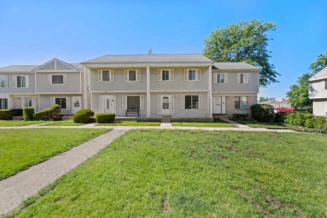 Building Photo - 422 Gainsborough Ct