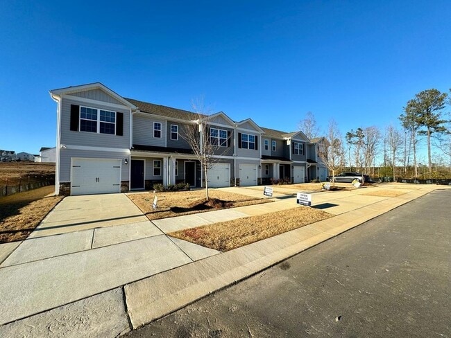 Photo - 149 Tributary Wy