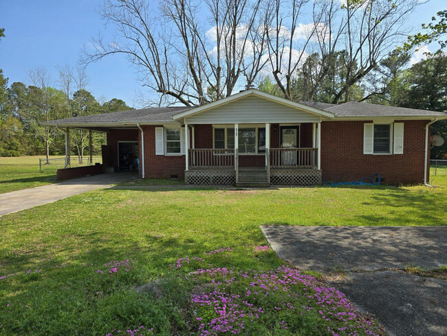 Photo - 2127 Ramsey Loop Rd House