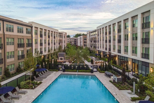 Building Photo - Hanover Crossing Rental