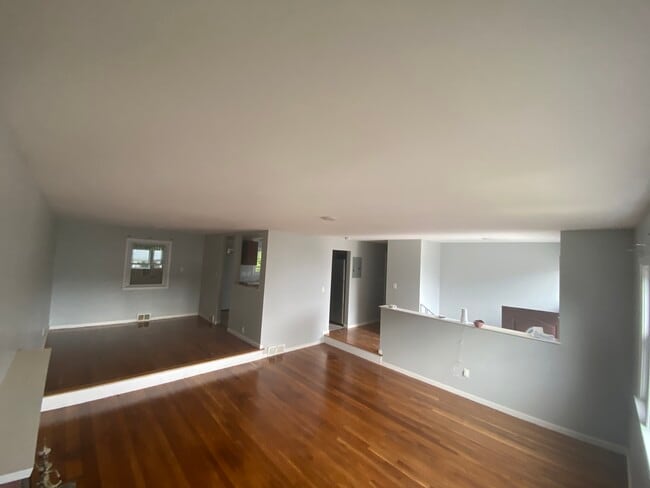 Sala de estar - 121 Orlando St