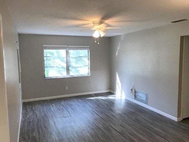 Photo - 2 Bed/2 Bath - Unit 9 Unit 9