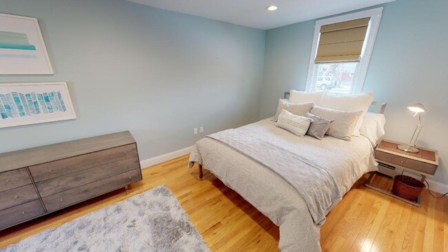 Photo - State St Unit A