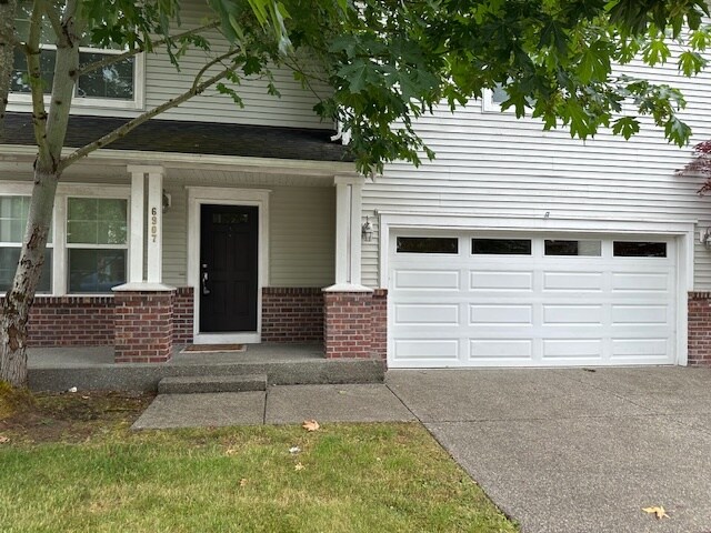 Photo - 6907 Desperado Dr SE Casa