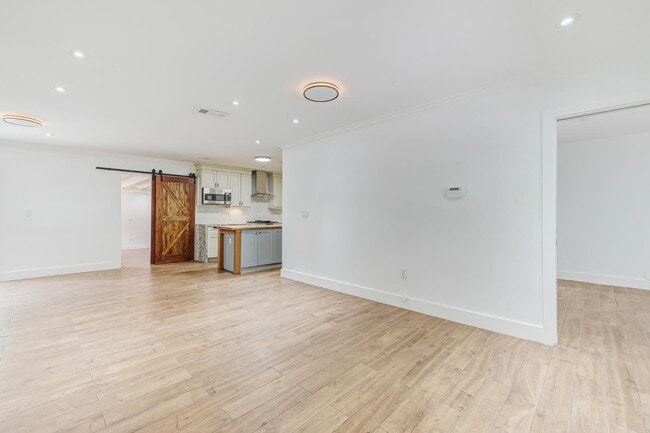Photo - 7620 SW 59th Ave House