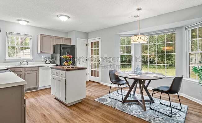 1201 Ventura Springs Ct