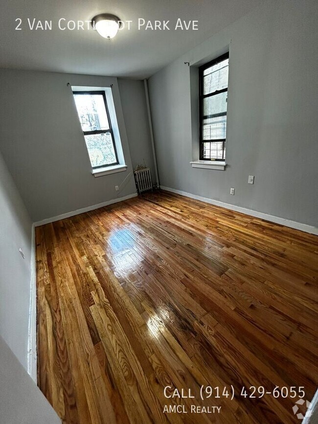 Building Photo - 2 Van Cortlandt Park Ave Rental