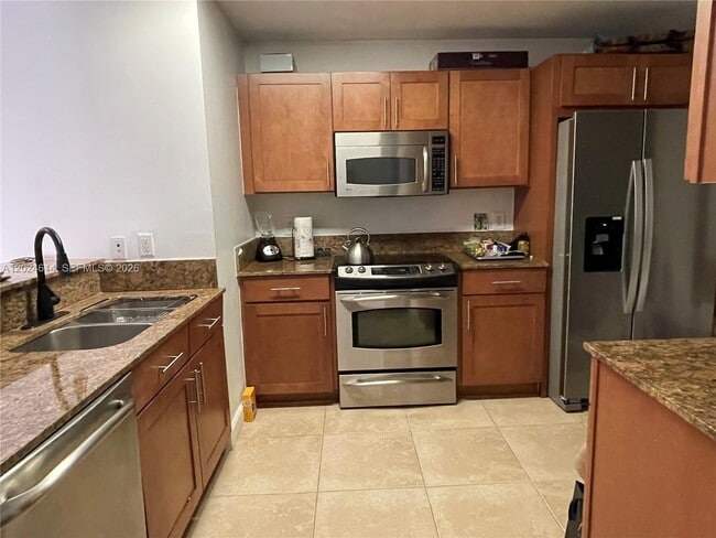 Photo - 8390 SW 72nd Ave Unidad 411