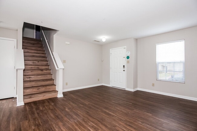 Photo - 1605 Bray Dr