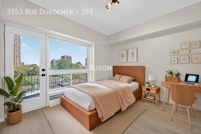 Photo - 3553 Rue Durocher Unit 103