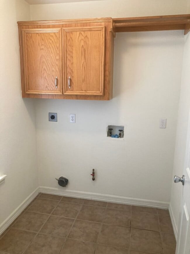 Photo - 628 Caperton St