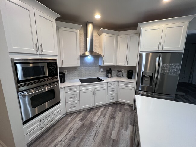 Photo - 7222 Conway Pl