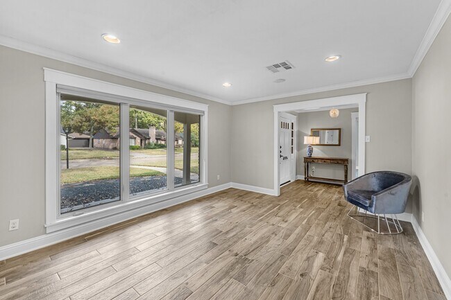 Photo - 10211 Candlewood Dr