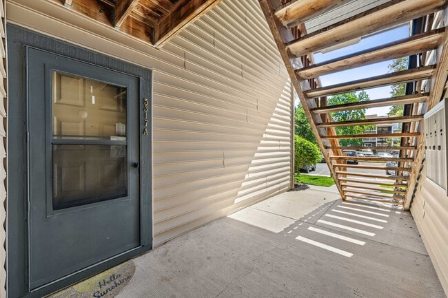 Building Photo - 5317 Aberdeen Dr