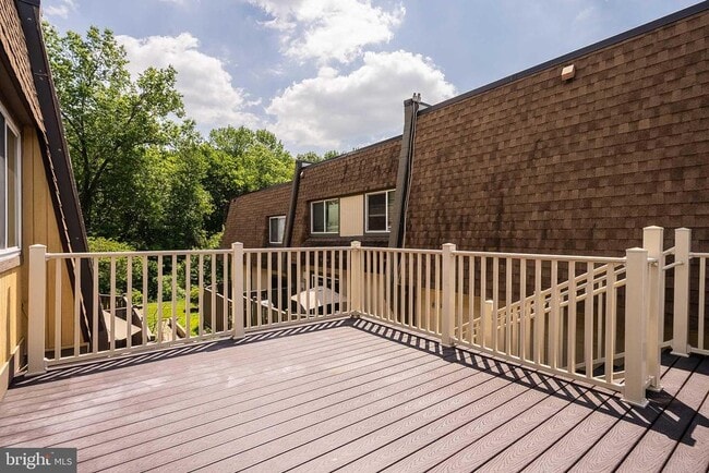 Photo - 7932 Silverada Pl Unit 126E