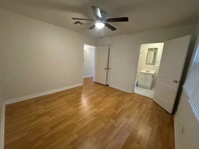 4901 Purdue Dr Unit 1