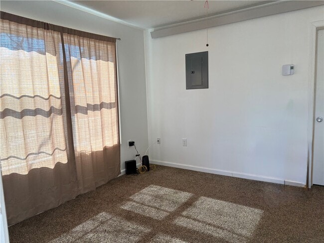 Photo - 10647 Pinewood Ave