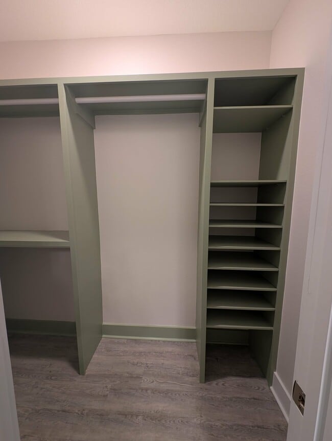 Photo - 13 Alexander Way